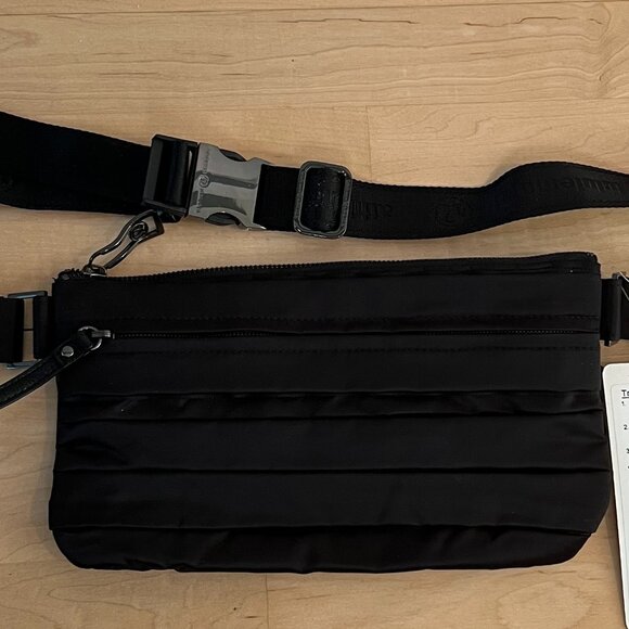 LULULEMON | Belt Bag - Picture 6 of 6